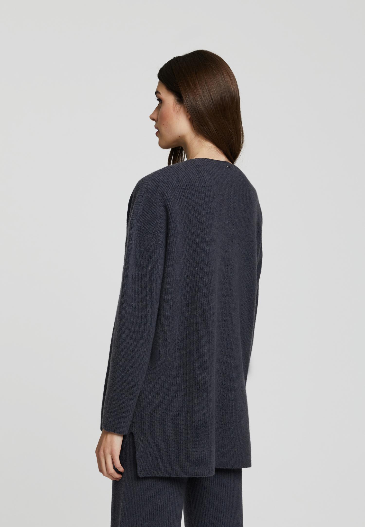 Джемпер с V-образным вырезом из кашемира W23-00CH0816 Marc & André